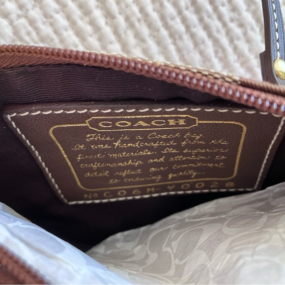 New Coach brown wristlet - Picture 5 of 9